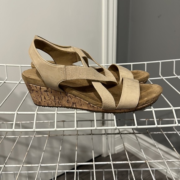 Life Stride Soft System Wedges - Picture 3 of 5